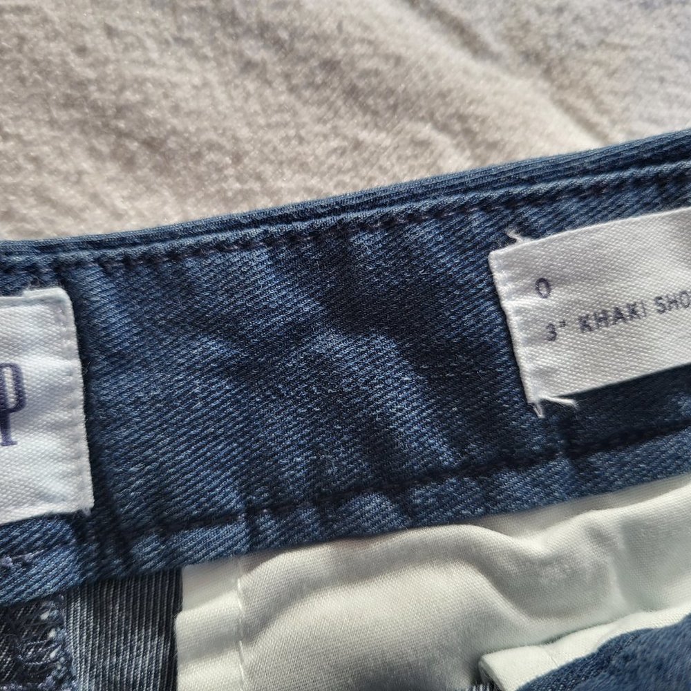 GAP Factory Shorts, NWT, size 0 - Picture 6 of 9